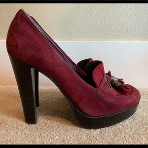 Almost new ruby Stuart Weitzman platform pumps